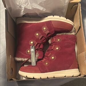Sorel Red Lace-Up Waterproof Fur-Trim Boots